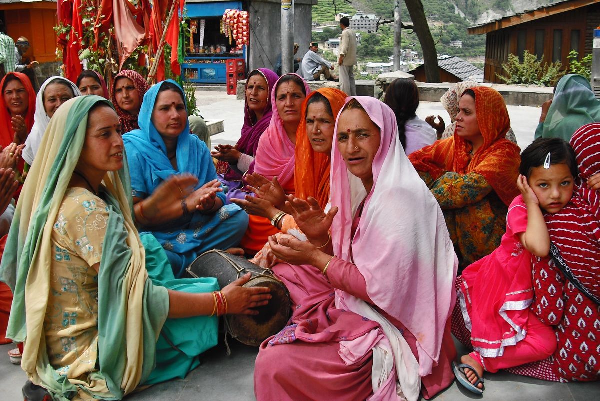 Deze foto werd genomen tijdens een tempelceremonie in het bergdorpje Bharmour, Noord-India. 