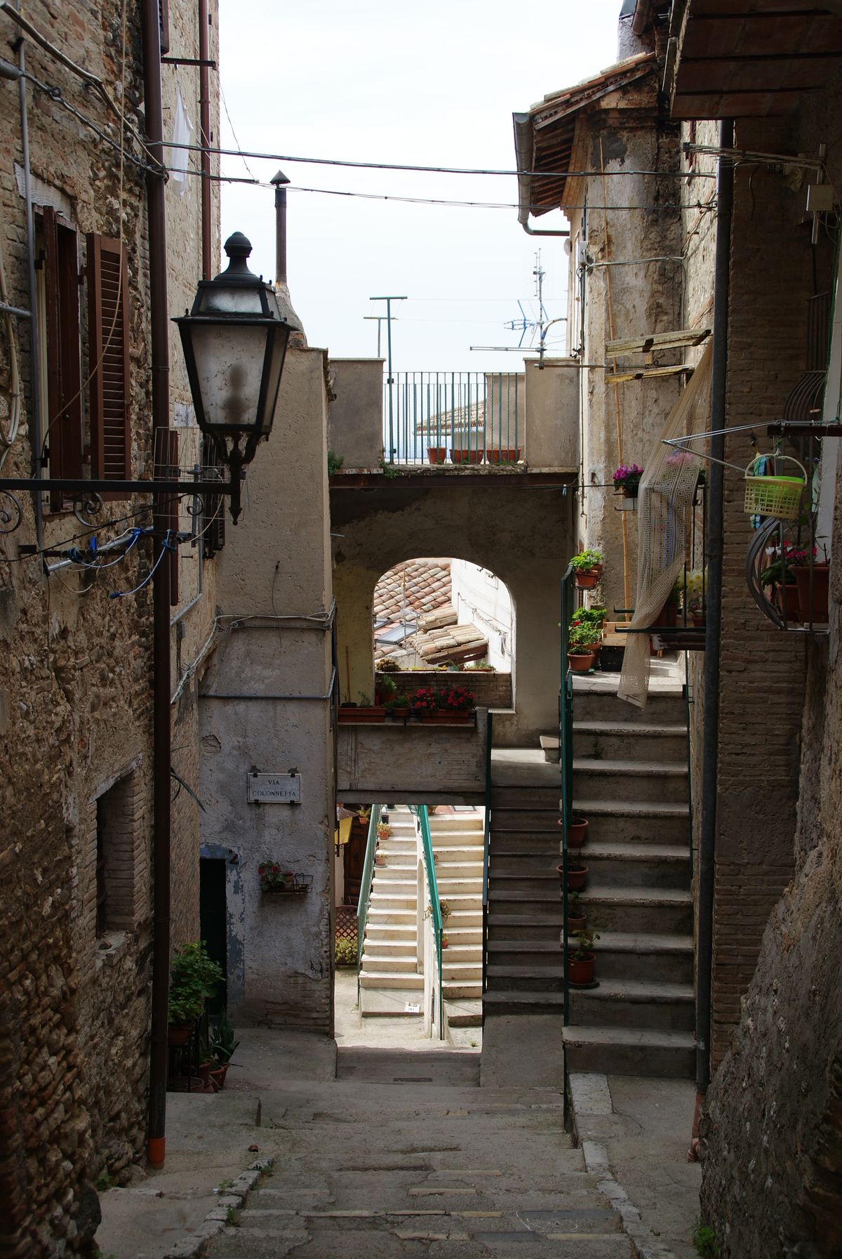 Straat in Rocantica Italië