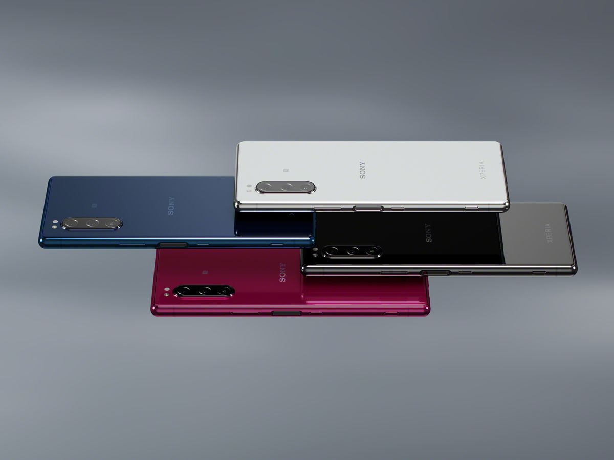 Xperia 5 Family (1).jpg